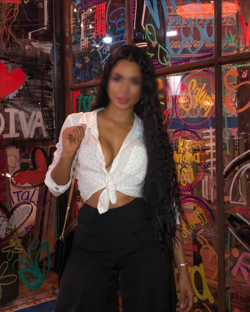 Chica busca chico en Murcia: 