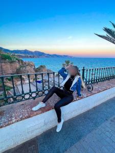 641180153: Chica busca chico en Málaga