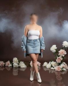 677007406: Chica busca chico en Madrid