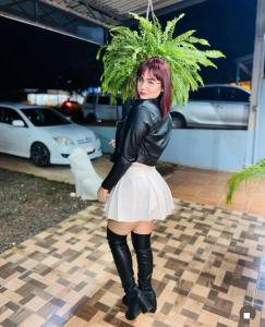 610694930: Chica busca chico en Málaga