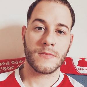 612455377: Chico busca chica en Sevilla