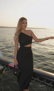 632967498: Chica busca chico en Valencia