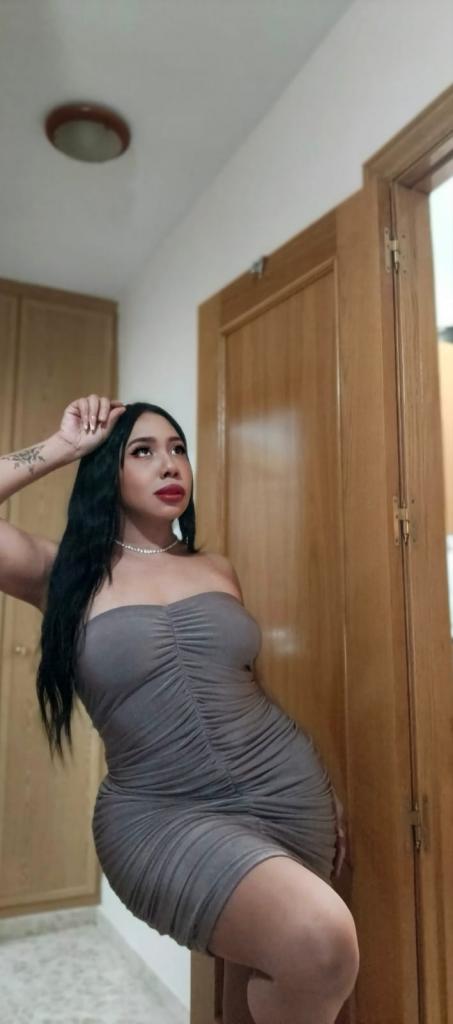 Chica busca chico en Barcelona: Chica busca chico