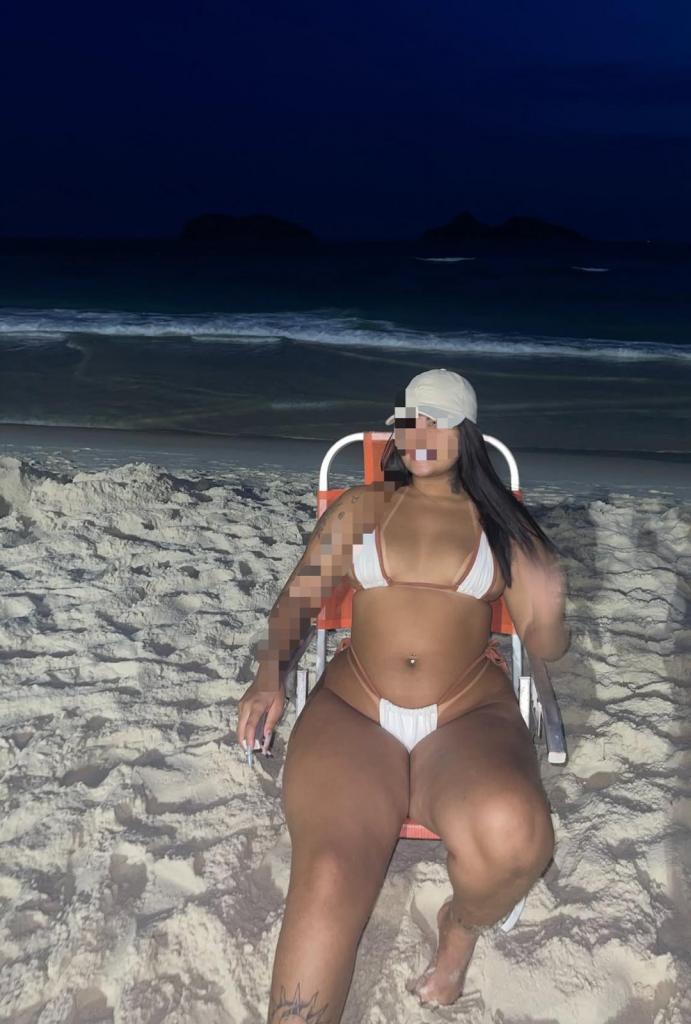 623439577: Chica busca chico en Tenerife