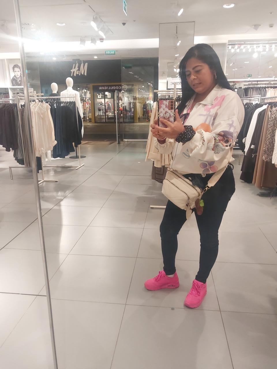 Chica busca chico en Mallorca: 