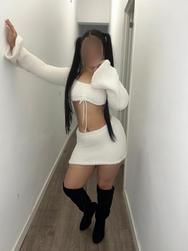 Chica busca chico en Tenerife: 