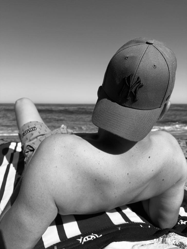 Chico busca chica en Málaga: 