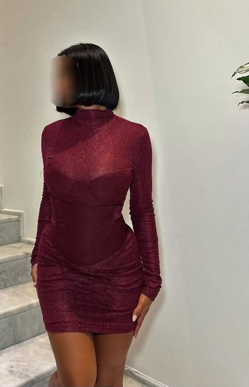 Chica busca chico en Cádiz: 