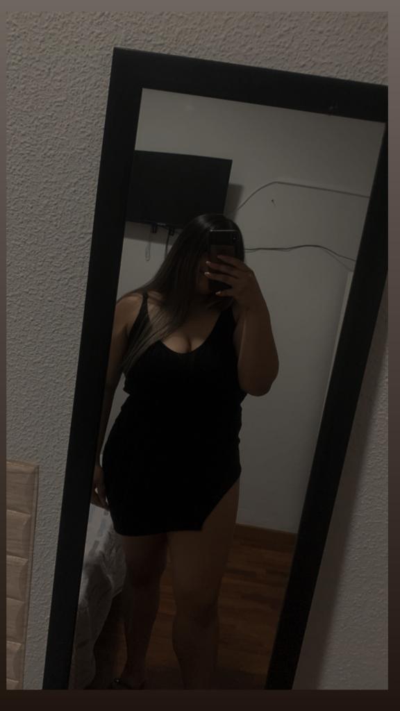 679154436: Chica busca chico en Ciudad Real