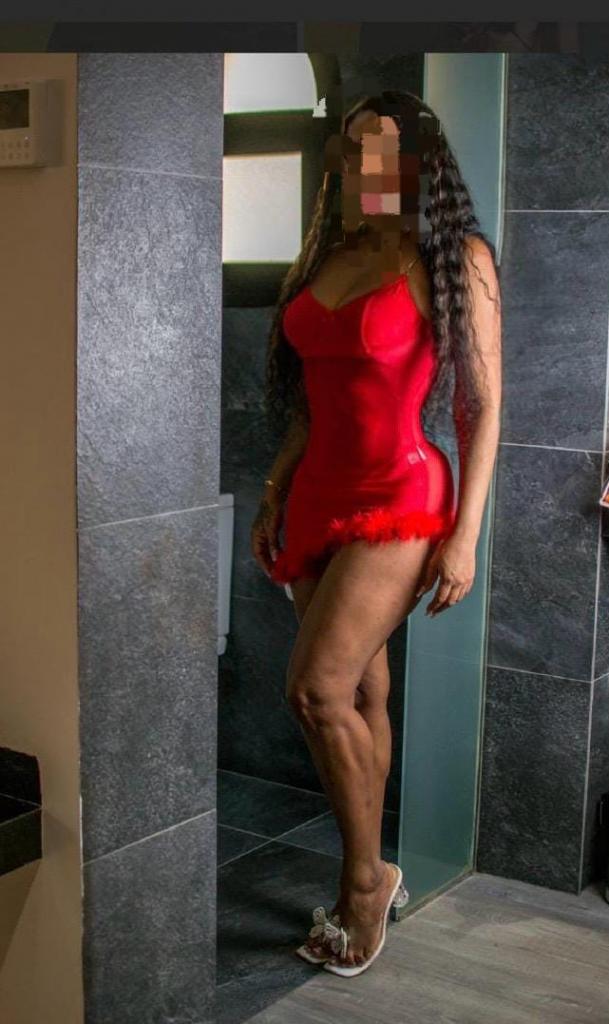 Chica busca chico en Castellón: 