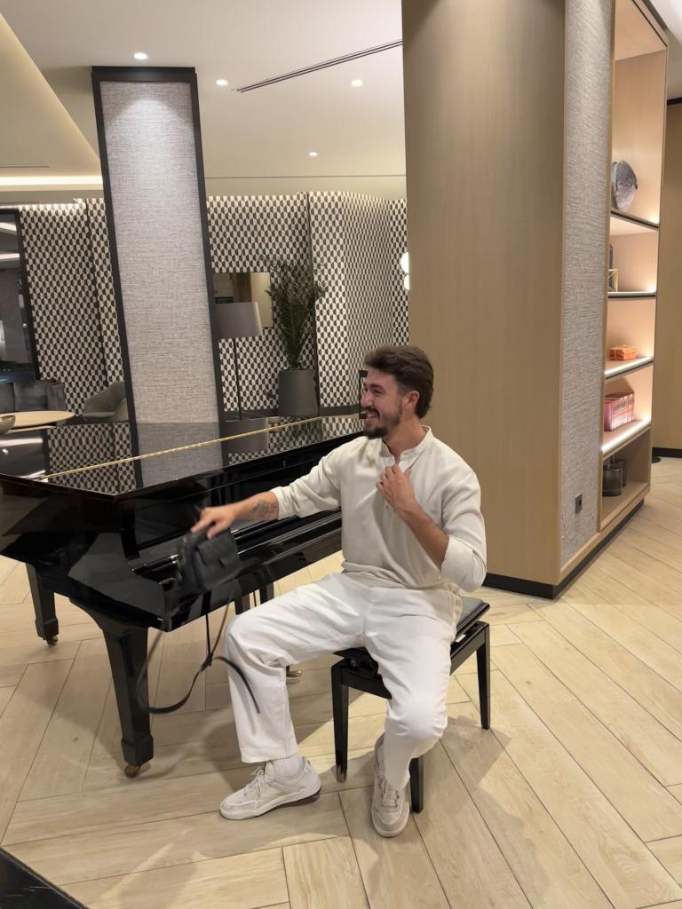 634079258: Chico busca chica en Málaga