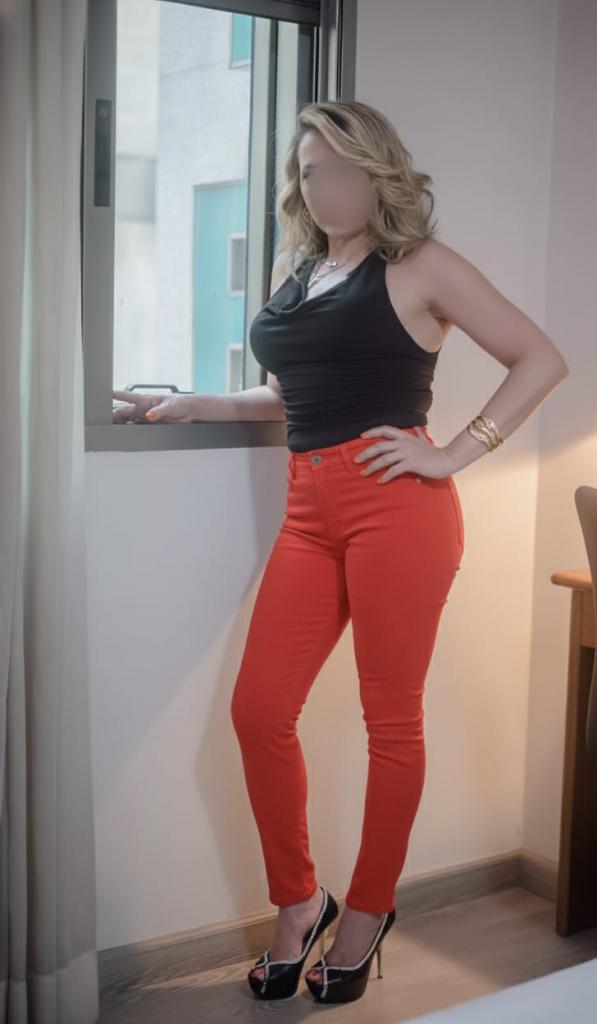 Chica busca chico en Navarra: 