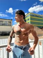 608374027: Chico busca chica en Valencia