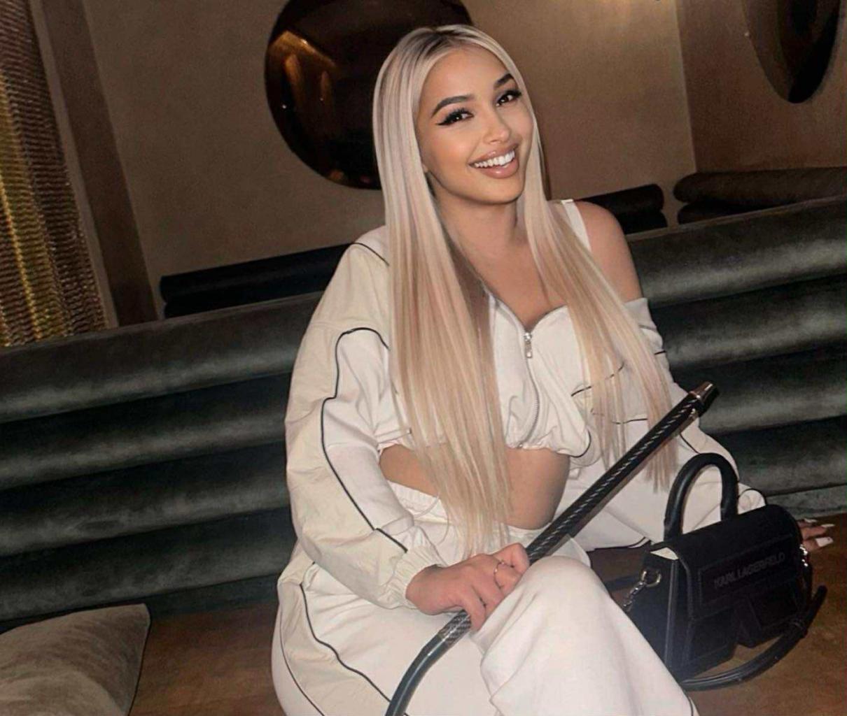 672577078: Chica busca chico en Tenerife