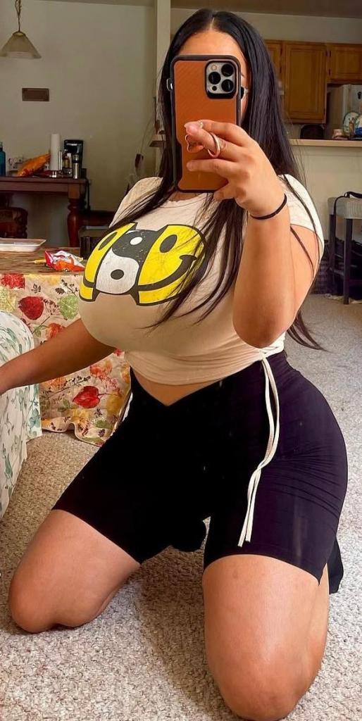 Chica busca chico en Huelva: 