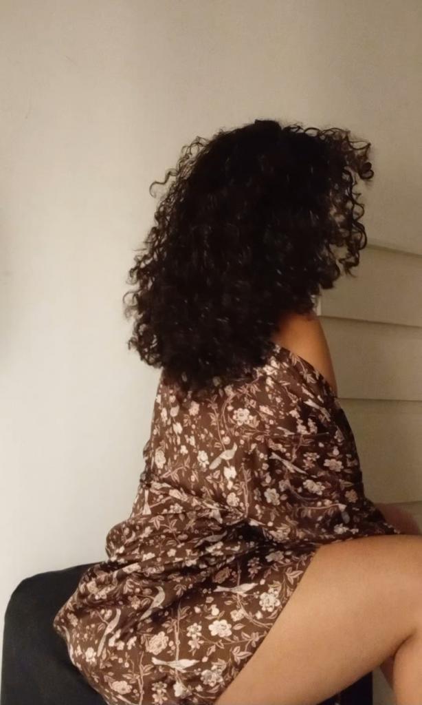 Chica busca chico en Ibiza: Chica busca chico