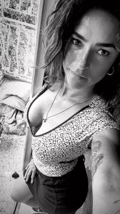 611378756: Chica busca chico en Alicante