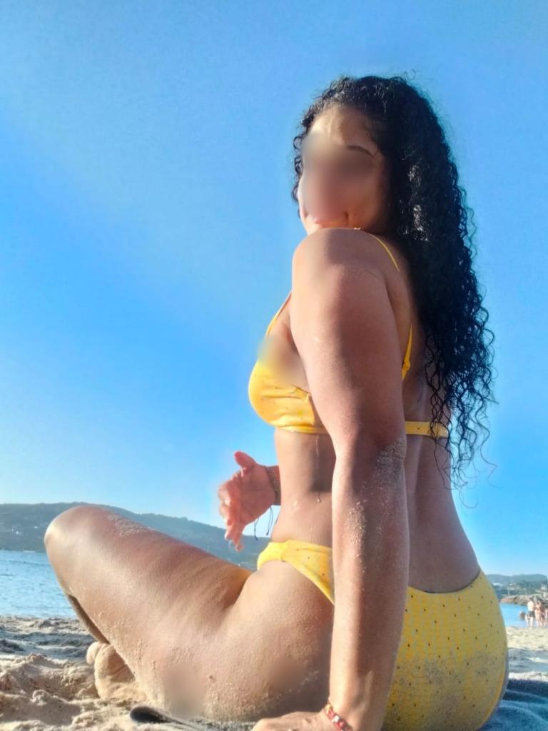 Chica busca chico en Cádiz: 