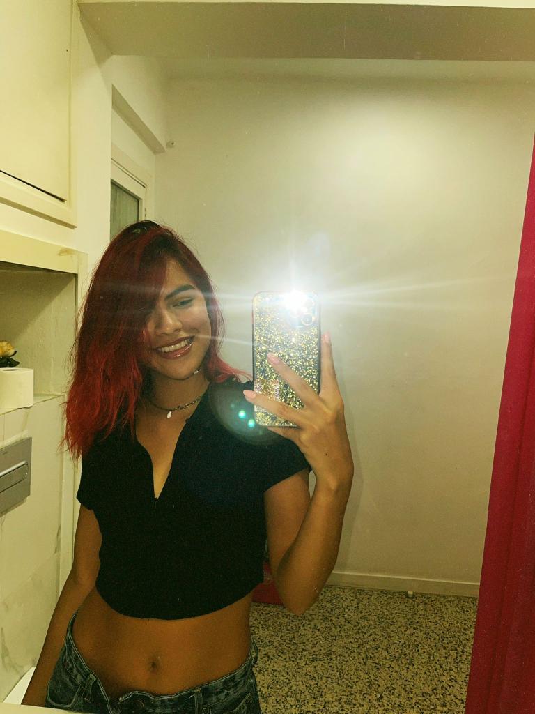 Chica busca chico en Tenerife: 