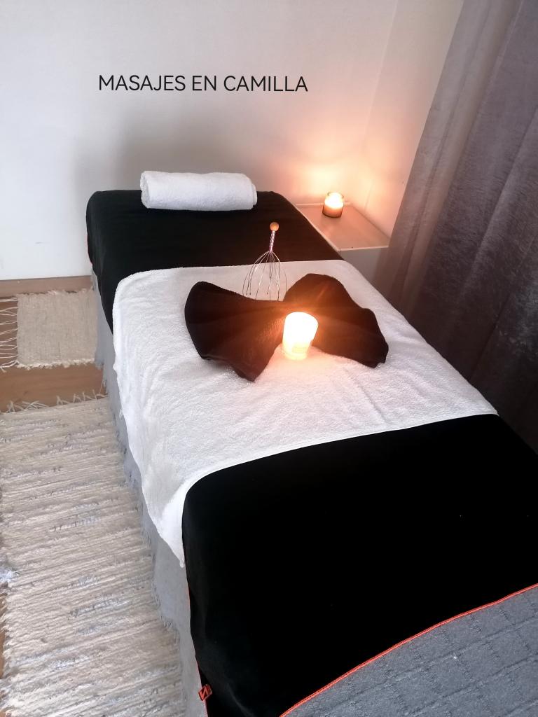 Chica busca chico en Almería: 