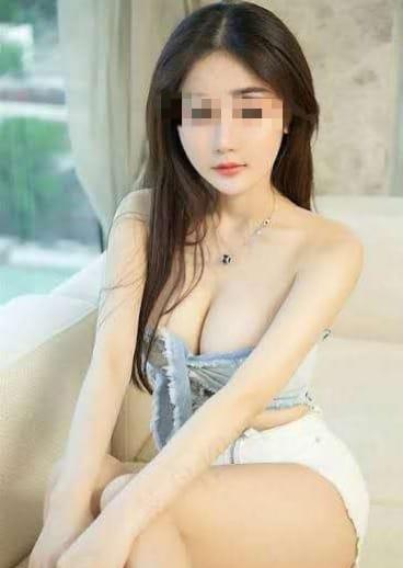 Chica busca chico en Tenerife: 