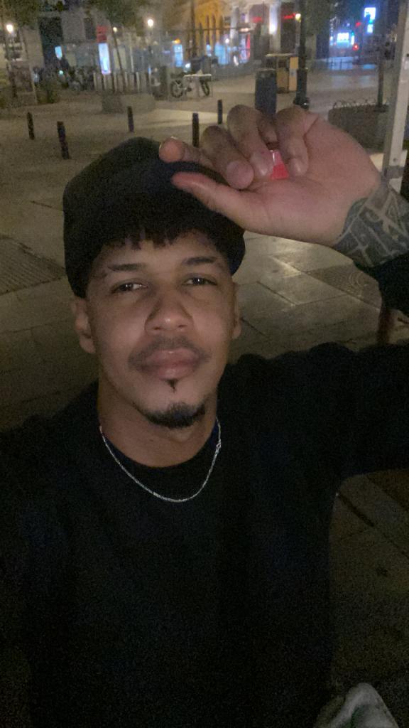 Chico busca chica en Madrid: 