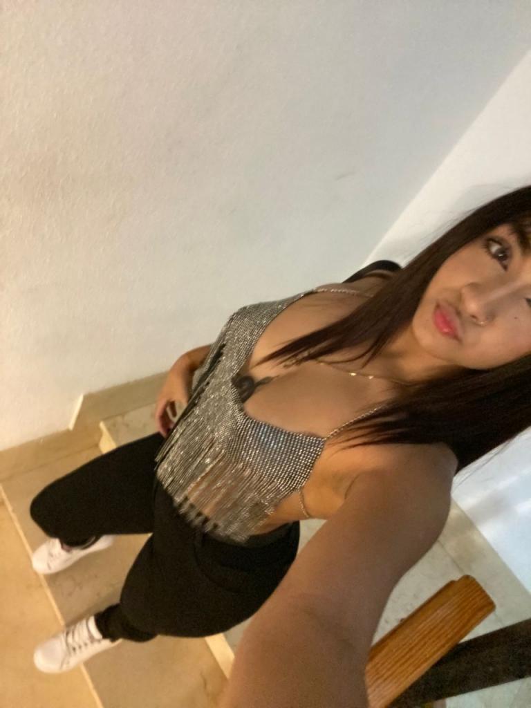 Chica busca chico en Barcelona: 