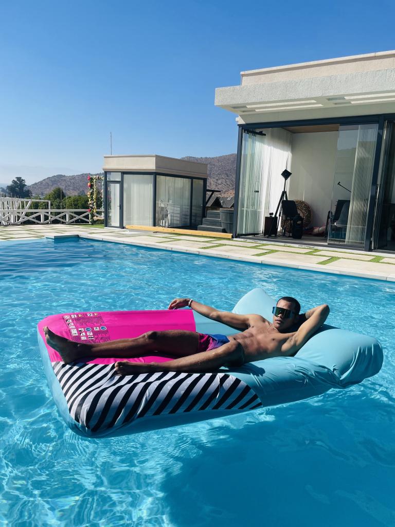 662906137: Chico busca chica en Madrid