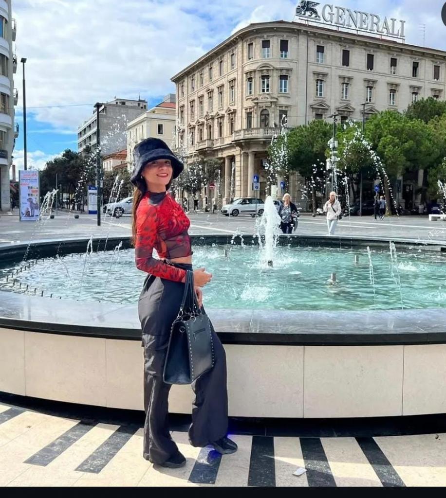 Chica busca chico en Alicante: 