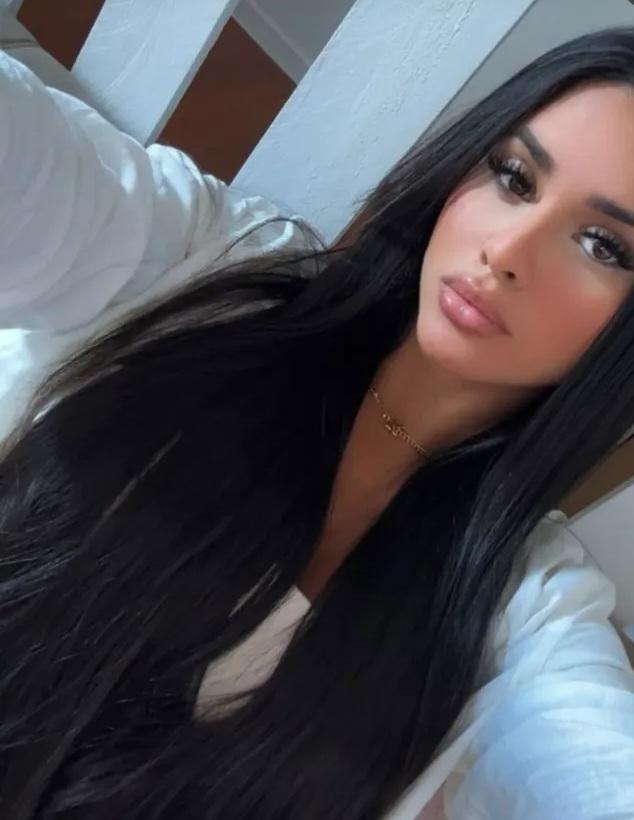 Chica busca chico en Barcelona: 