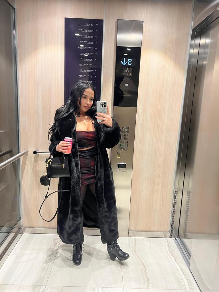 Chica busca chico en Sevilla: 