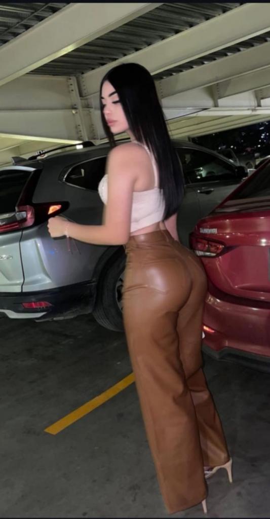 Chica busca chico en Alicante: 