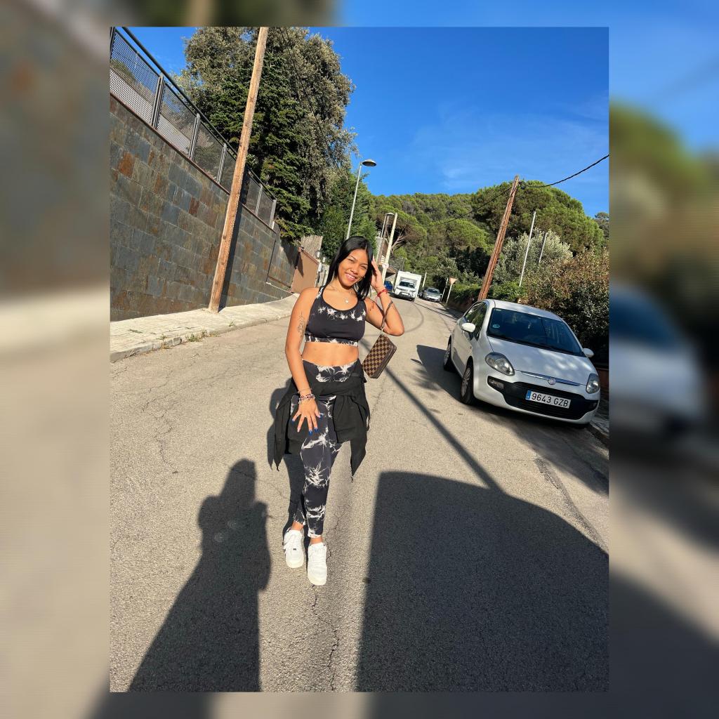 Chica busca chico en Almería: 