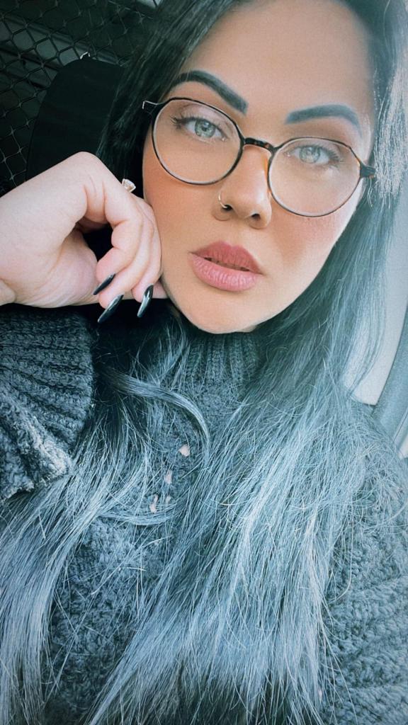 Chica busca chico en Lugo: 