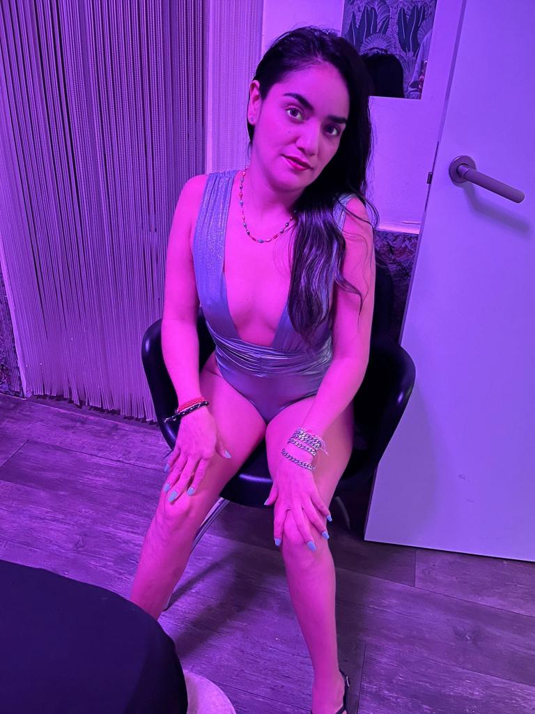 Chica busca chico en Valencia: 