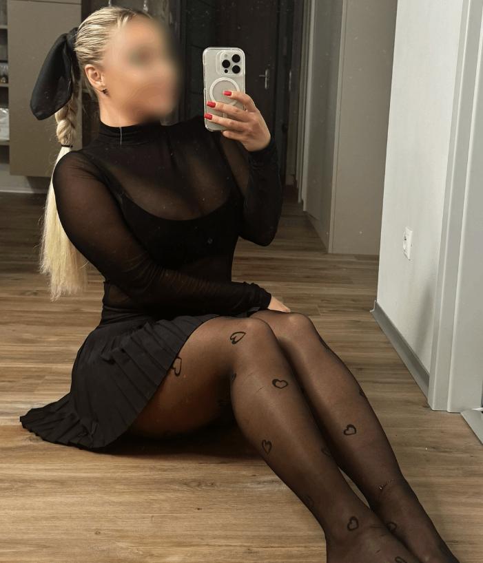 613695587: Chica busca chico en Alicante