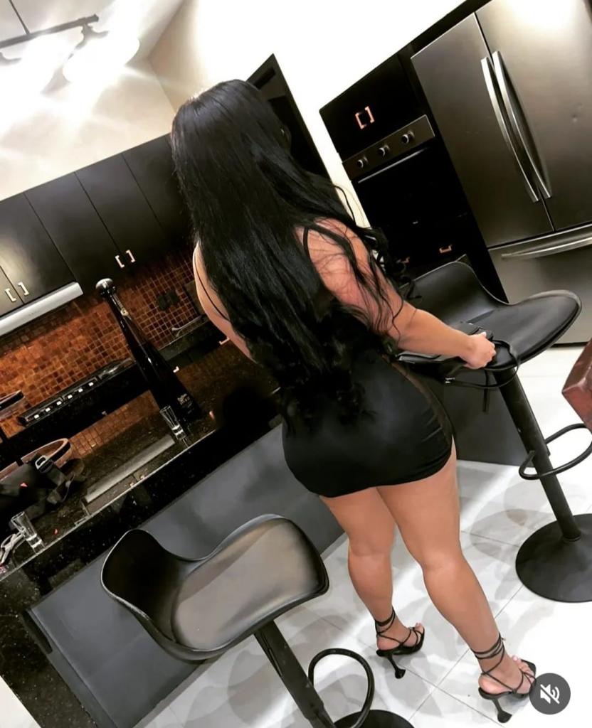 Chica busca chico en Castellón: 