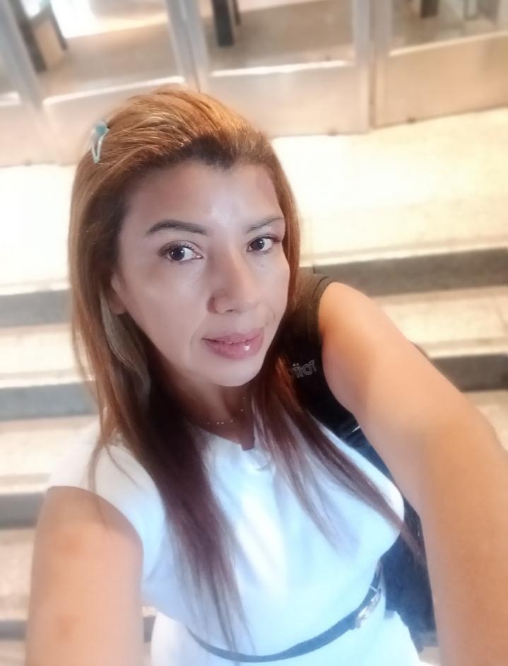 655141327: Chica busca chico en Huelva