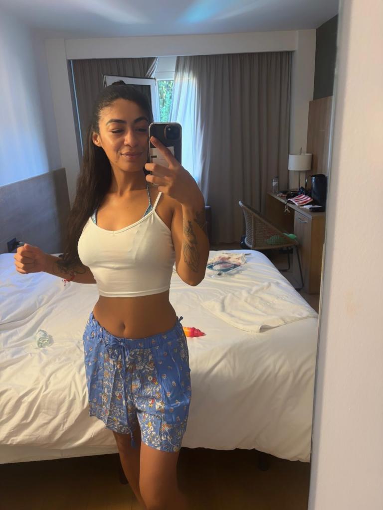 Chica busca chico en Cádiz: Chica busca chico