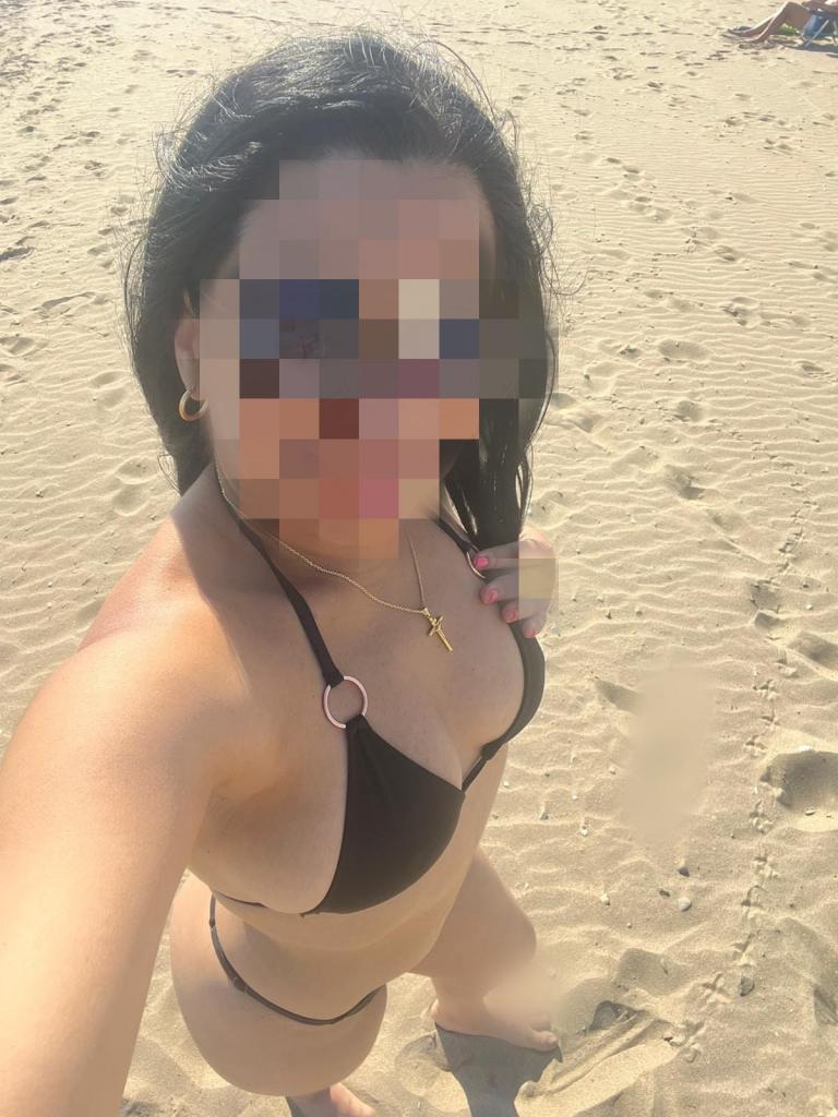 Chica busca chico en Málaga: Chica busca chico