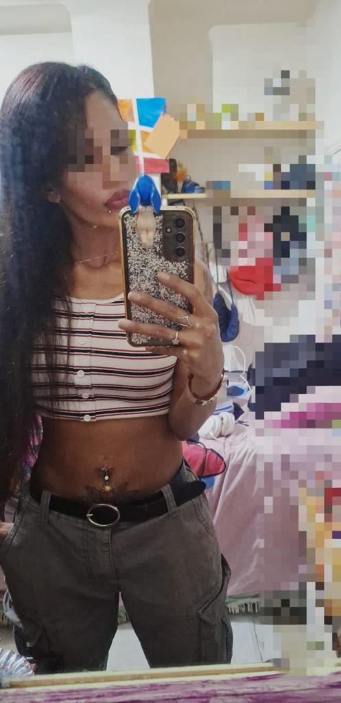 Chica busca chico en Almería: 