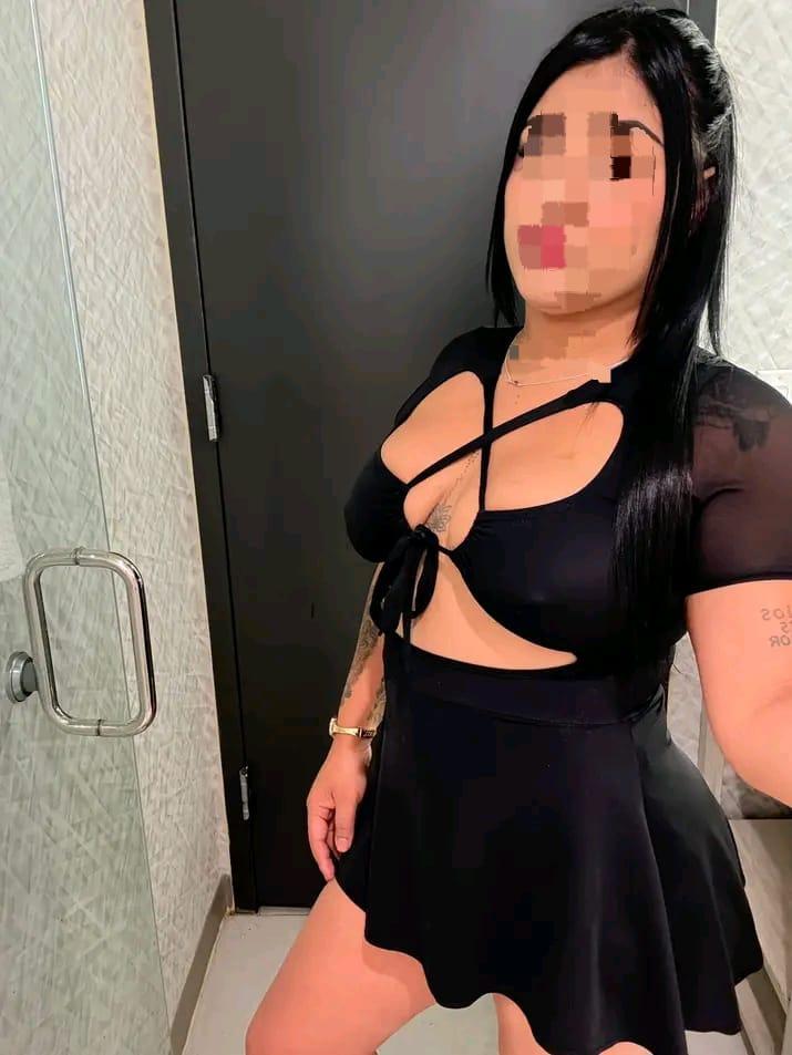 697389120: Chica busca chico en Madrid