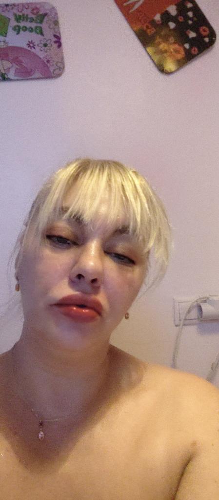 Chica busca chico en Murcia: 