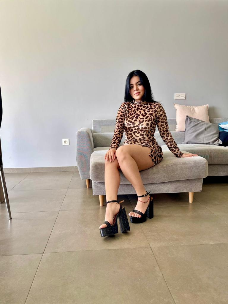 Chica busca chico en Alicante: 