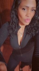 631653038: Chica busca chico en Madrid