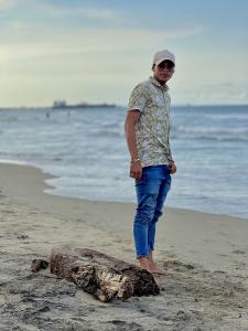 662906137: Chico busca chica en Madrid