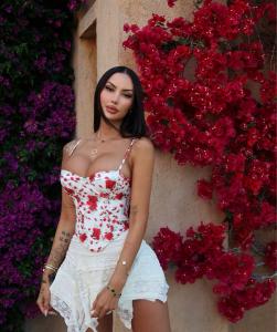 697492654: Chica busca chico en Málaga