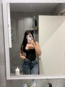 603332602: Chica busca chico en Sevilla