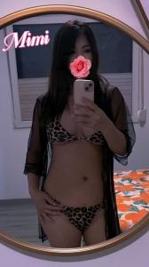 688186229: Chica busca chico en Madrid