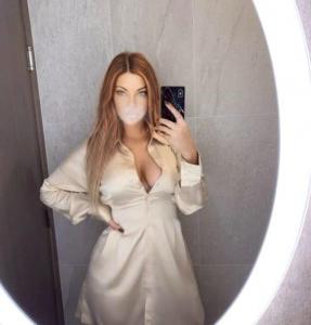 662487563: Chica busca chico en Zaragoza